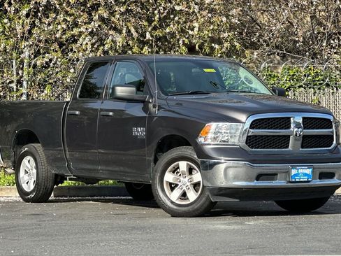 Used 2024 RAM 1500 Classic SLT image 2