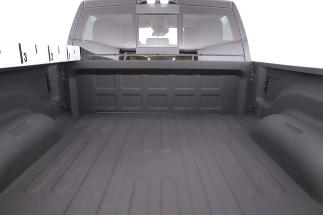 Used 2025 RAM 2500 Laramie AWD/4WD image 30