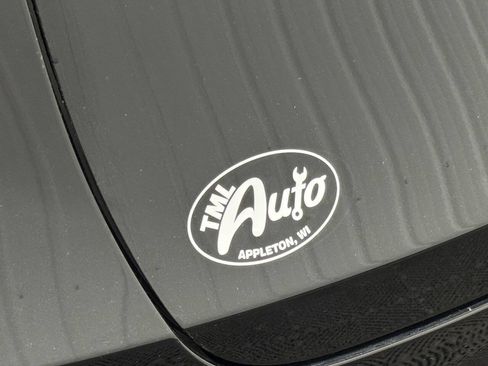 Used 2021 Tesla Model Y Long Range image 5