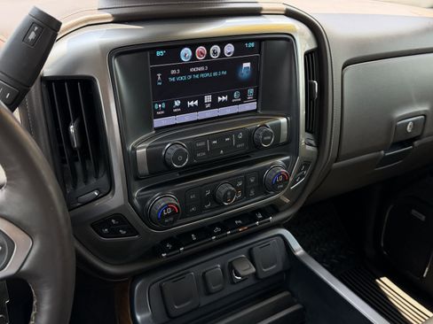 Used 2017 Chevrolet Silverado 2500 LTZ w/ LTZ Plus Package RWD image 19