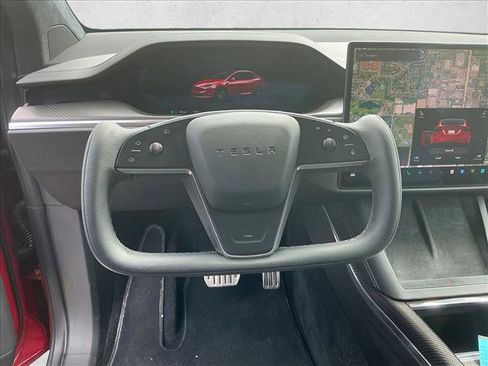 Used 2022 Tesla Model X Plaid AWD/4WD image 11