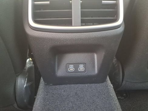 New 2026 Genesis G70 2.5T AWD/4WD image 12