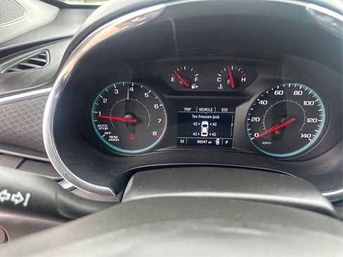 Used 2021 Chevrolet Malibu LT image 27