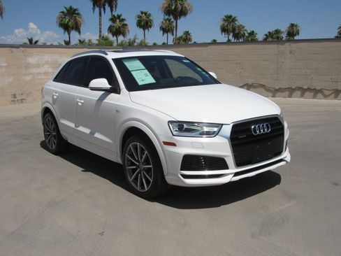 Used 2018 Audi Q3 2.0T Premium AWD/4WD image 2