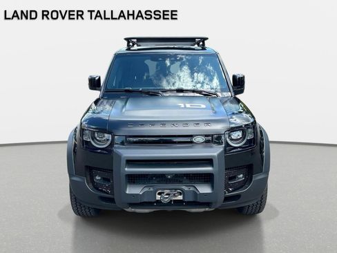 Used 2023 Land Rover Defender 130 SE AWD/4WD image 2