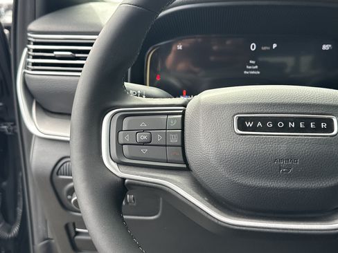 Used 2025 Jeep Wagoneer Series II w/ Premium Group I RWD image 28