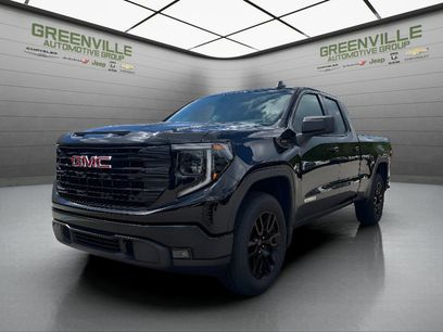 Used 2025 GMC Sierra 1500 Elevation