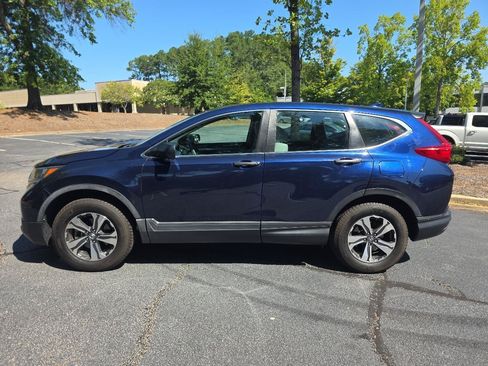 Used 2018 Honda CR-V LX image 2