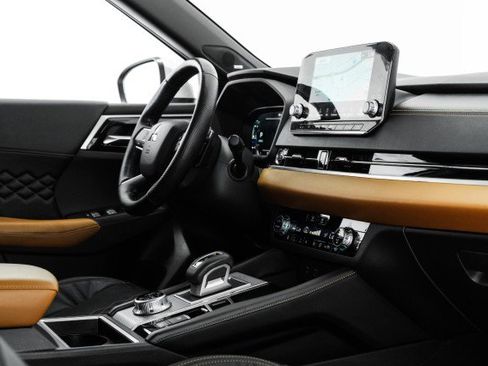 Used 2022 Mitsubishi Outlander SEL image 27