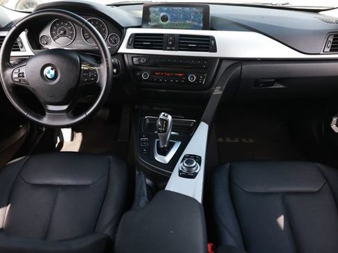 Used 2012 BMW 328i Sedan RWD image 2
