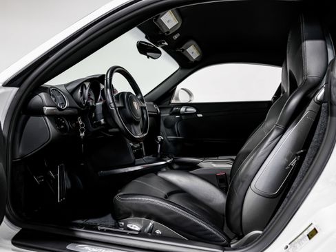Used 2011 Porsche Cayman S image 19
