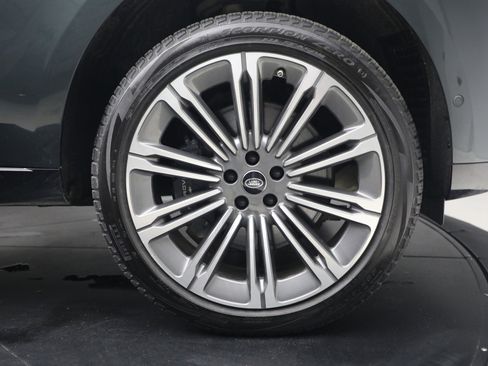 Used 2025 Land Rover Range Rover Long Wheelbase Autobiography AWD/4WD image 30