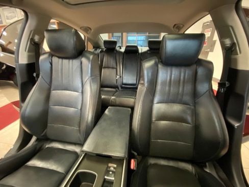 Used 2018 Honda Accord Touring image 23