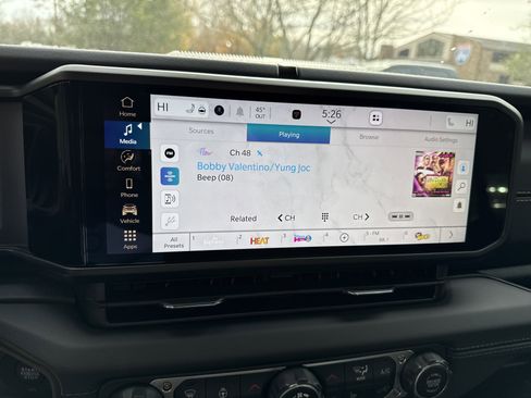 New 2025 Jeep Gladiator Sport w/ Premium Package image 28