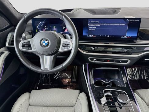 Used 2026 BMW X7 xDrive40i AWD/4WD image 22