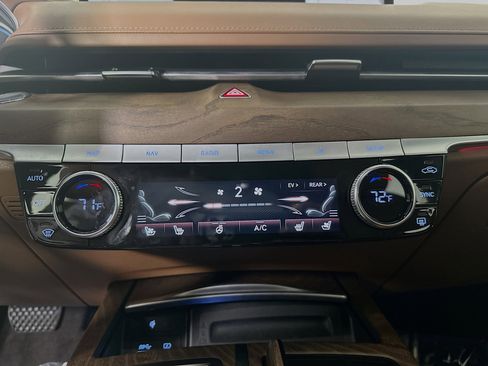 Used 2024 Genesis G80 Advanced image 23