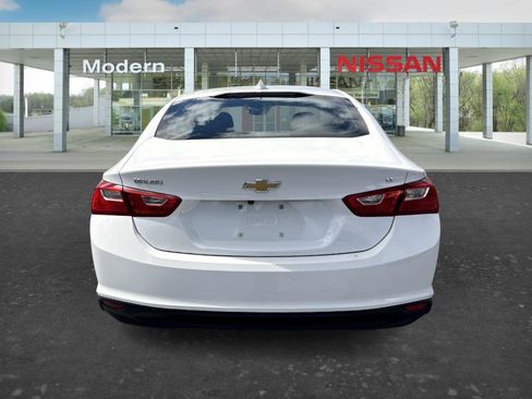 Used 2023 Chevrolet Malibu LT image 4