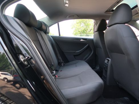 Used 2012 Volkswagen Jetta S FWD image 31