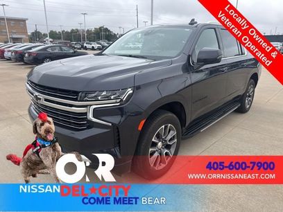 Used 2022 Chevrolet Suburban LT w/ LT Signature Plus Package