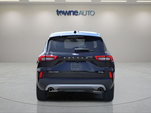 Used 2023 Ford Escape Active AWD/4WD image 4