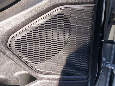 New 2025 Jeep Grand Cherokee L Laredo w/ Luxury Tech Group I image 31