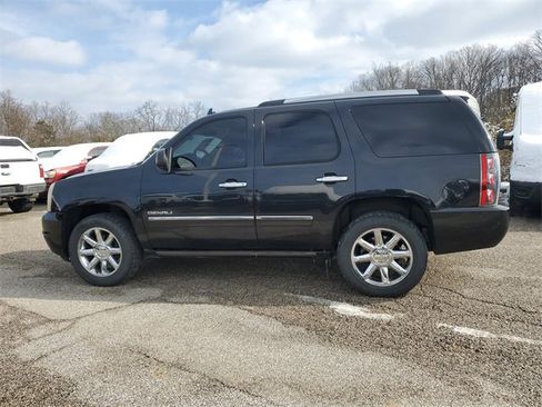 Used 2012 GMC Yukon Denali image 7