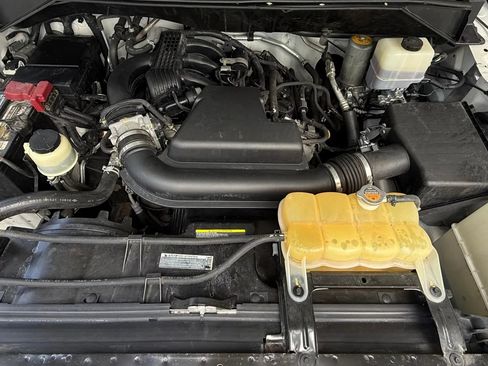 Used 2019 Nissan NV 2500 S RWD image 16