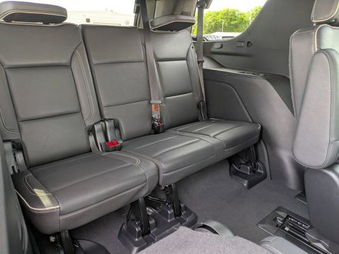 Used 2023 Chevrolet Tahoe Premier RWD image 36