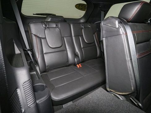 Used 2023 Ford Explorer ST-Line image 20