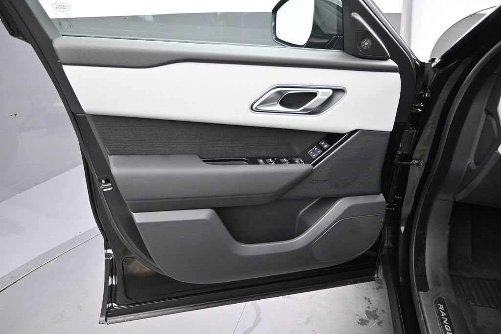 New 2026 Land Rover Range Rover Velar S AWD/4WD image 20