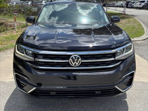 Used 2021 Volkswagen Atlas SE w/ Towing Package AWD/4WD image 3