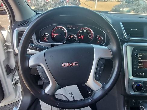 Used 2017 GMC Acadia Limited SLT image 10