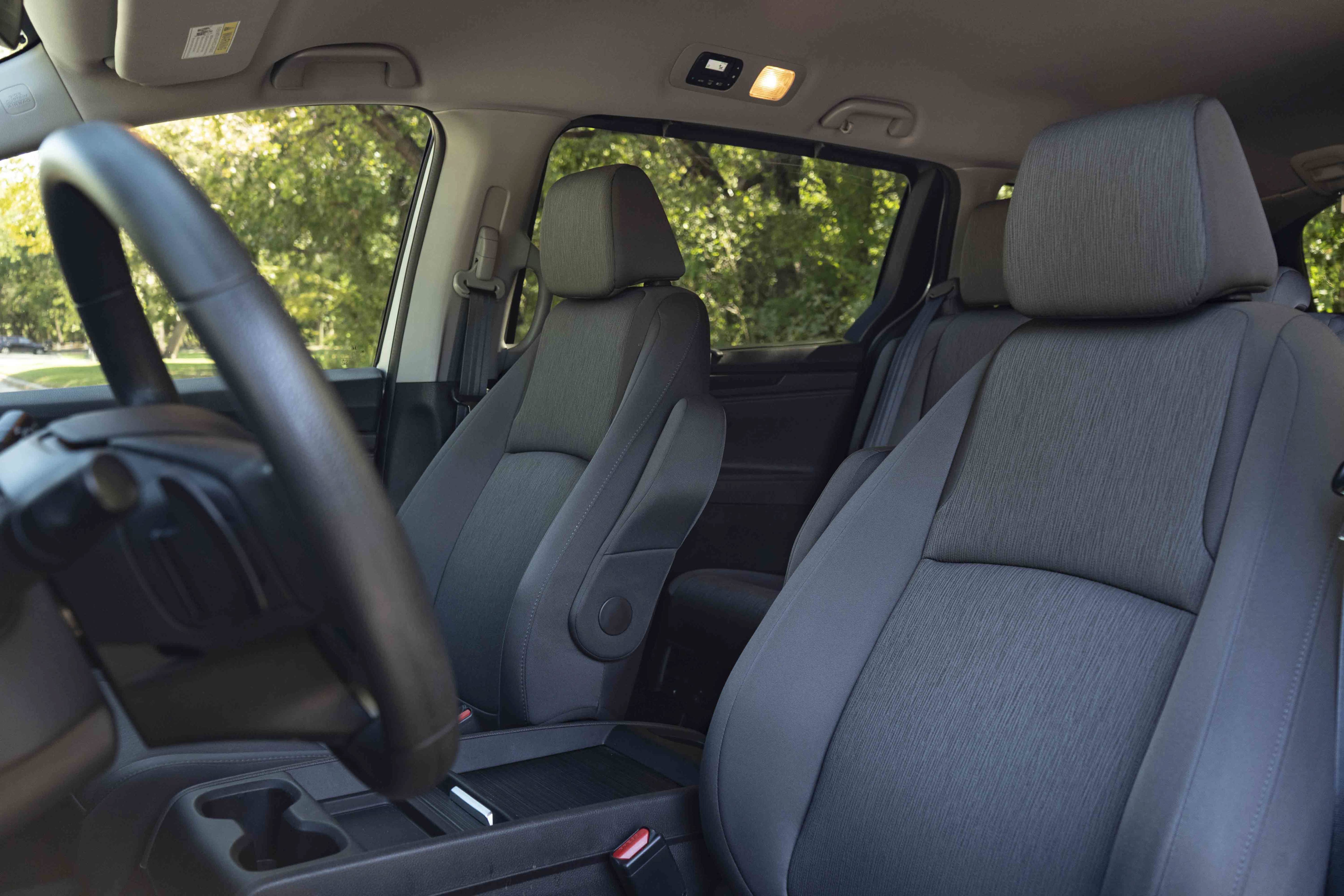 Used 2018 Honda Odyssey EX image 17