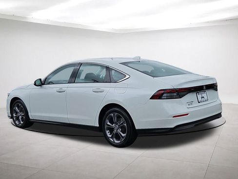 Used 2024 Honda Accord EX image 5
