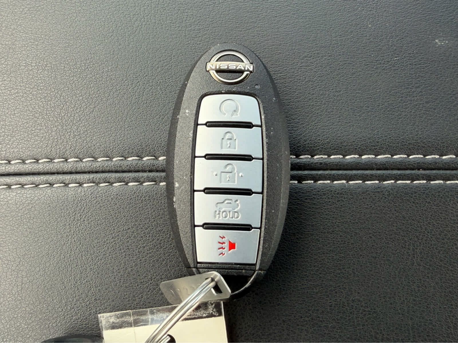 Used 2025 Nissan Altima 2.5 S FWD image 29