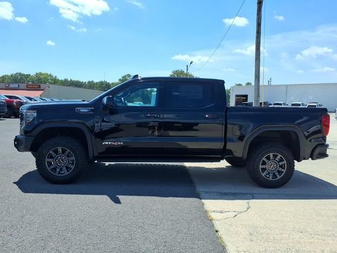 New 2026 GMC Sierra 1500 AT4X AWD/4WD image 4
