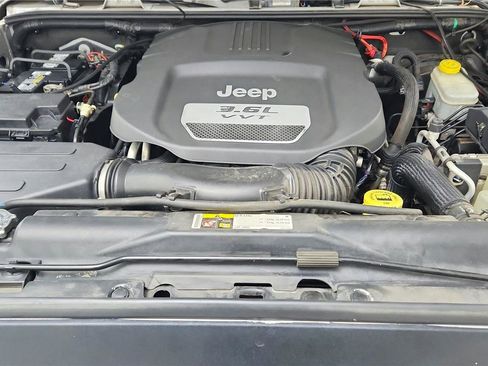 Used 2012 Jeep Wrangler Sport image 42