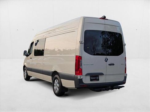 New 2025 Mercedes-Benz Sprinter 2500 image 9