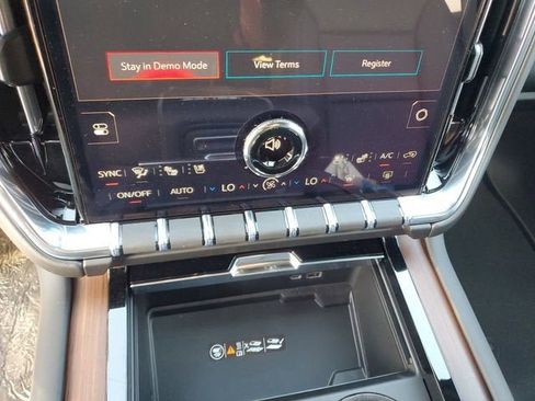 New 2026 GMC Yukon XL Denali w/ Sun & Power Step Package image 23