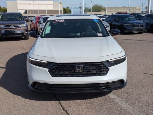 Certified 2025 Honda Accord SE image 2