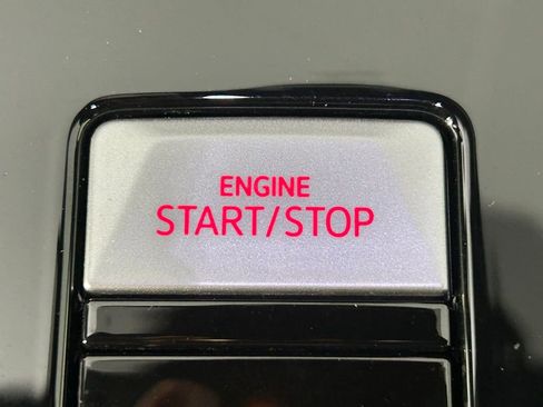 Used 2024 Volkswagen GTI Autobahn image 26