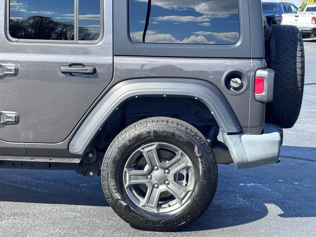 Used 2021 Jeep Wrangler Unlimited Sport AWD/4WD image 34