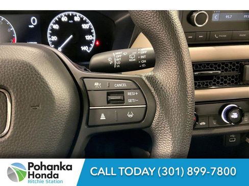 Used 2025 Honda HR-V LX image 22