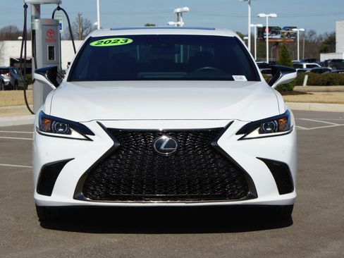 Used 2023 Lexus ES 350 F Sport w/ Accessory Package (Z2) image 25