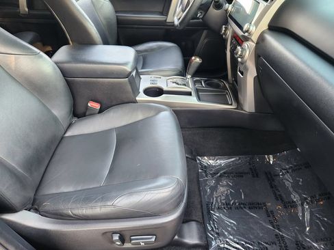 Used 2013 Toyota 4Runner Limited RWD image 16