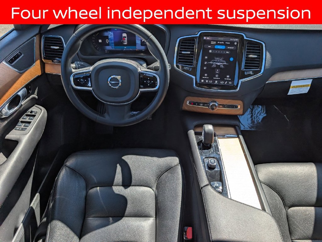 Used 2023 Volvo XC90 B5 Plus AWD/4WD image 27