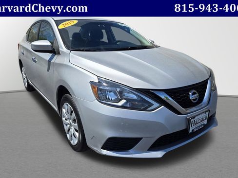 Used 2019 Nissan Sentra S FWD image 1
