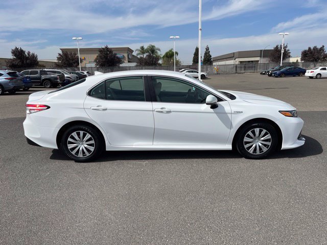 Used 2020 Toyota Camry LE FWD image 2