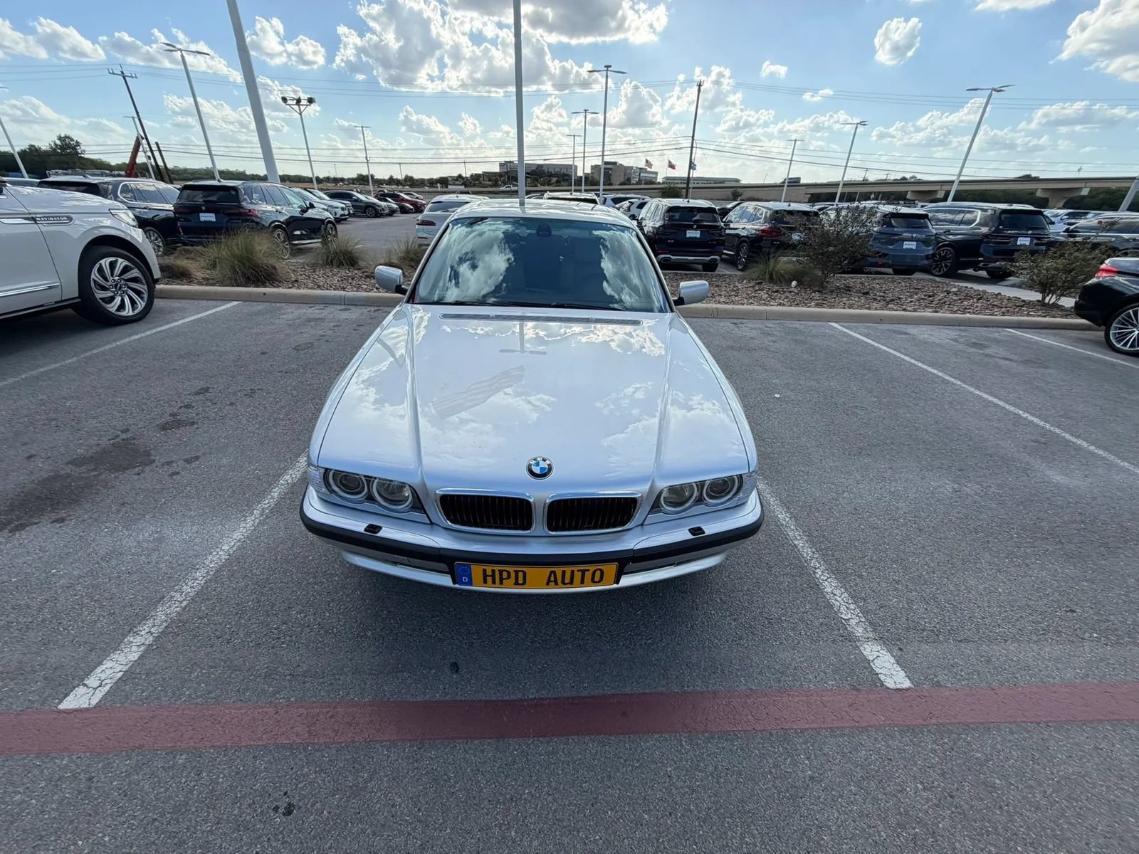 Used 2001 BMW 740i RWD image 4