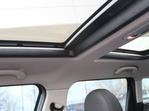 Used 2022 MINI Cooper Clubman S image 21